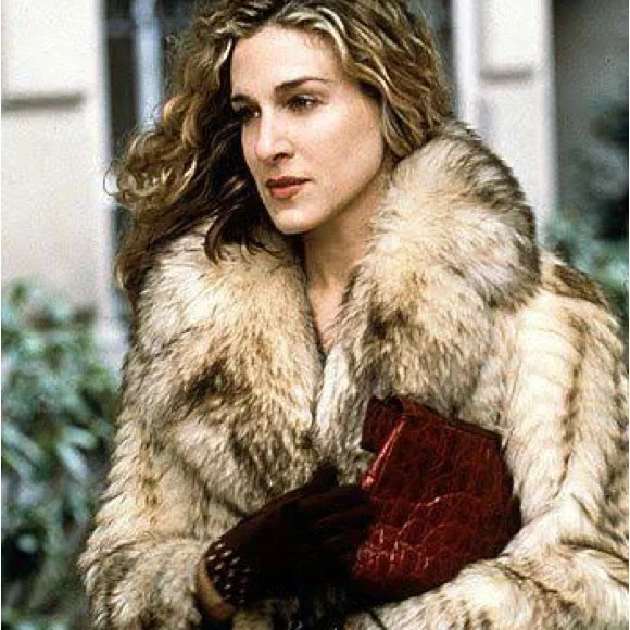 Sex and the City - Carrie Bradshaw- Genuine Tanuki Racoon Fur Coat by SFC - Picture 5 of 9